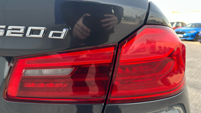 BMW 5 Series 520d SE 4dr Auto Diesel Saloon